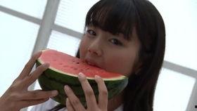 新疆吃瓜女孩,瓜田里的青春故事