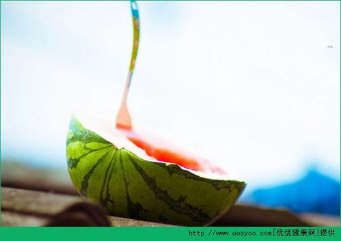 秋季吃瓜好不好,养生还是禁忌？揭秘秋季吃瓜的真相