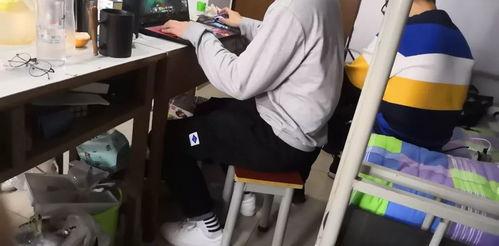 带你吃瓜宿舍大妈