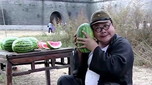 吃瓜不给钱还有理,为何不给钱也能理直气壮？揭秘网络现象背后的心理动机