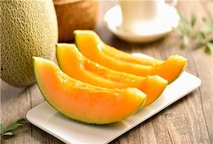 结肠炎可以吃哈密瓜汁吗