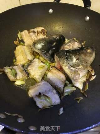 绿鱼头吃瓜,揭秘神秘生物的趣味生活